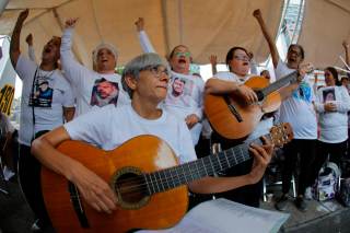Mujeres buscadoras en México crean coro para 'cantar’ el dolor de la desaparición forzada