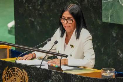 Delcy Rodríguez ordena el desbloqueo de otro grupo de portales web en atención al diálogo