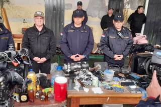 Hallan armas blancas, celulares y marihuana en requisa preventiva en cárcel paraguaya