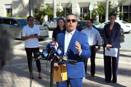 Activistas piden a la ciudad más venezolana de EEUU que no sea "epicentro" de deportación