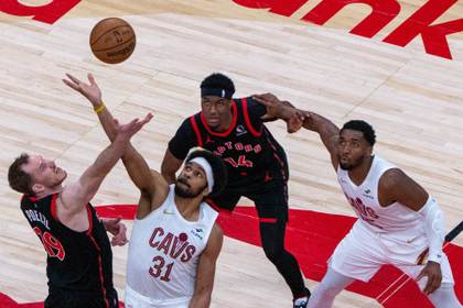 126-104: Los Raptors frenan a los Cavaliers y ganan su primer partido de los playoffs