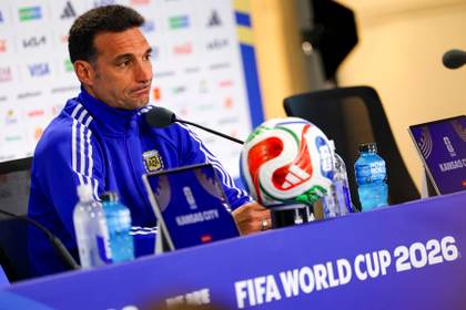 Scaloni: "Mientras Messi quiera va a ser el mejor"