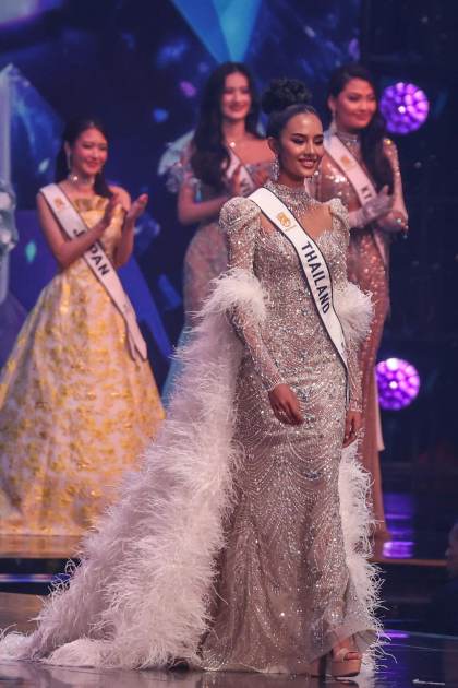 Más de 100 mujeres compiten en Vietnam por la corona de Miss Mundo 2026