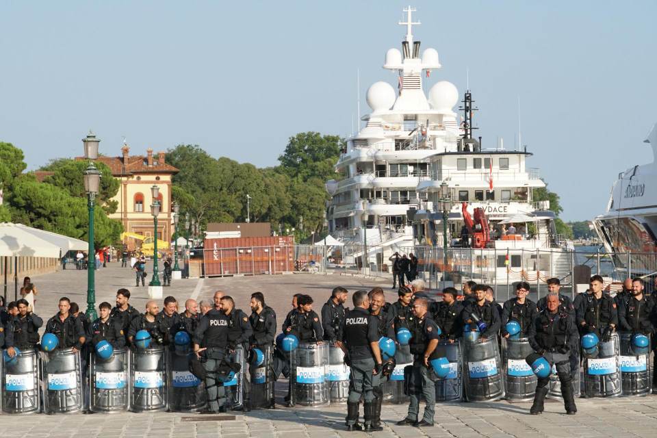 Irritación en Italia por el lujoso 'crucero diplomático' del embajador estadounidense